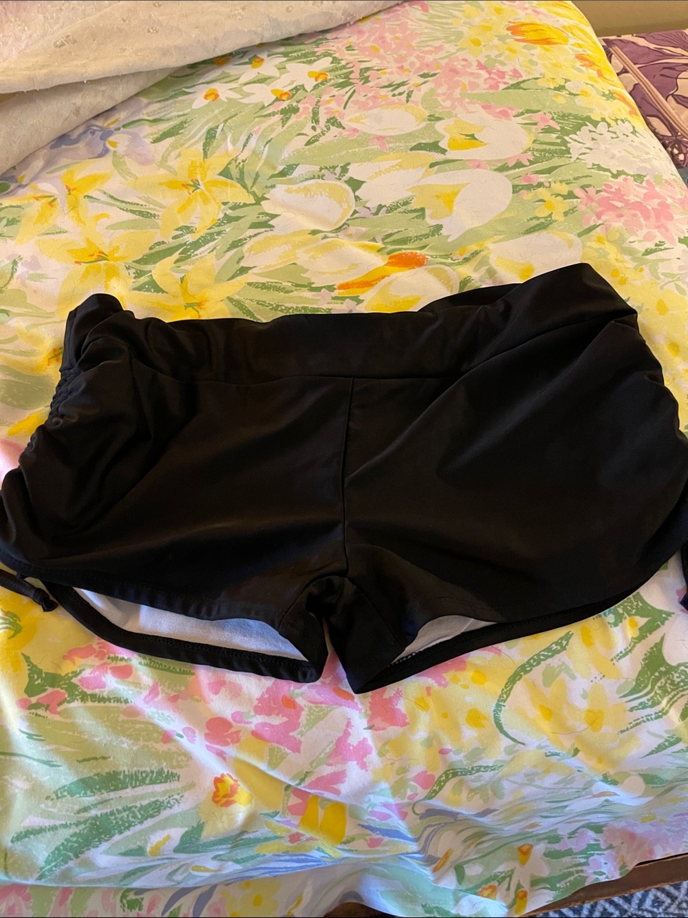 Black Women's Active Drawstring Shorts